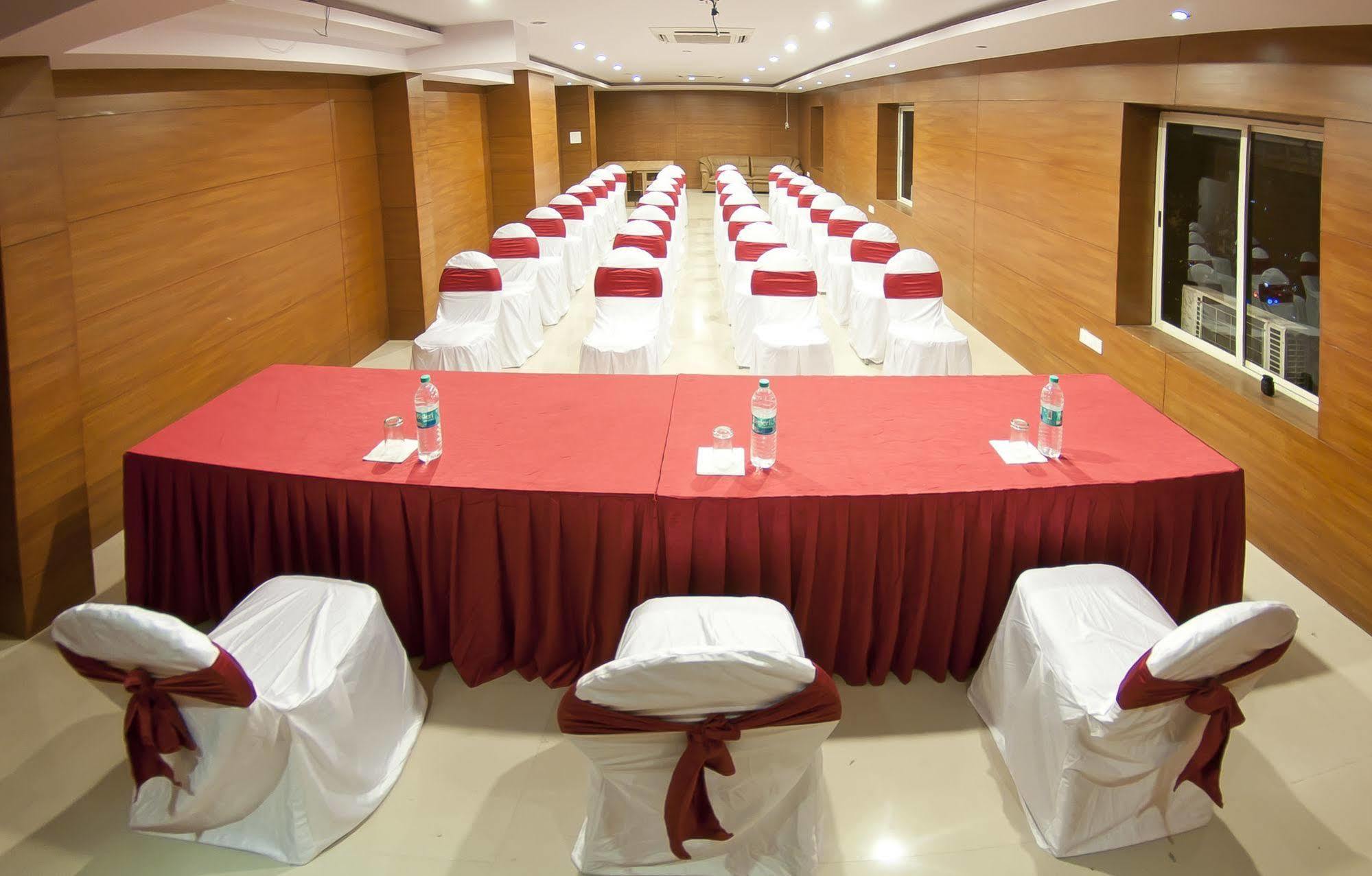 Atlaantic Inn Bengaluru Zewnętrze zdjęcie
